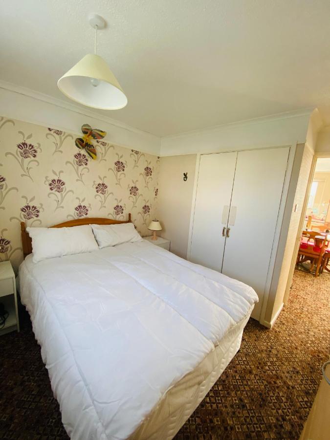 Quiet And Comfy 2- Bedroom Holiday Chalet, Walk To The Beach, Norfolk Great Yarmouth Exterior photo